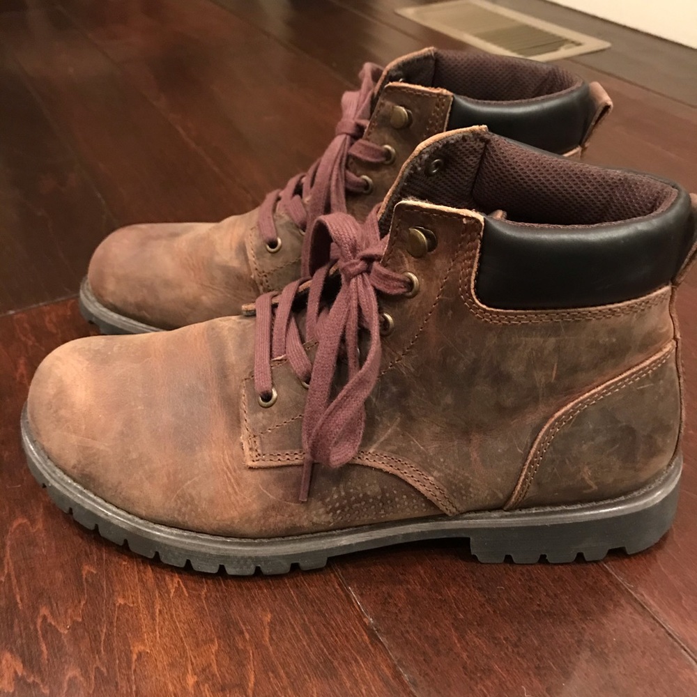 American Eagle boots